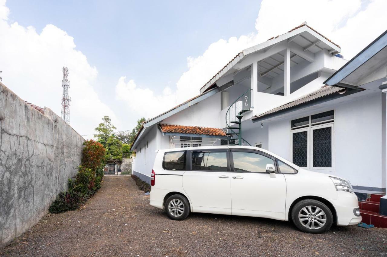 בוגור Reddoorz Syariah Near Rsud Cimacan מראה חיצוני תמונה